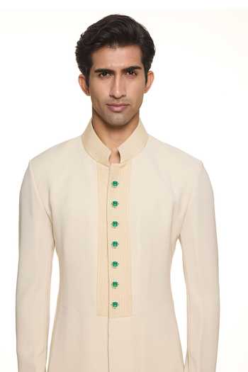 Raabta By Rahul Whispers Of Growth Set Of 7 Buttons 