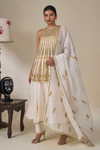 Masaba Ivory Leher Ki Mehfil Embroidered Top Anarkali Set 