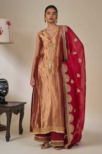 Masaba Khwaab Ki Kahaani Embroidered Kurta Set 