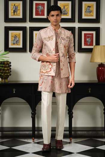 Mahima Mahajan Nazam Embroidered Bundi & Kurta Set 