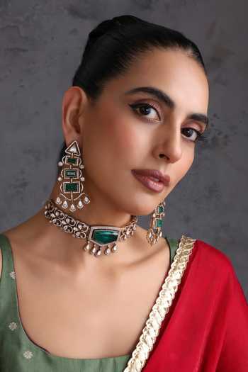 Swabhimann Emerald & Polki Choker Necklace Set 