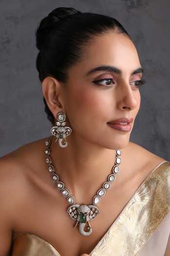 Swabhimann Emerald & Polki Studded Pendant Necklace Set 