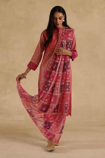 Begum Aalam Kurta Pant Set 