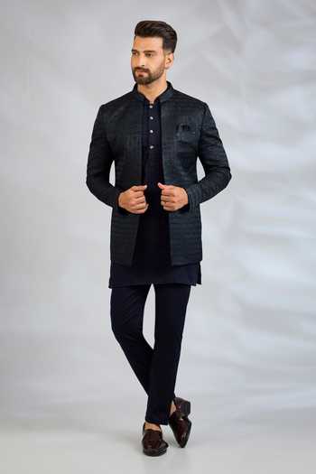 SPRING BREAK Woven Jacket & Kurta Set 