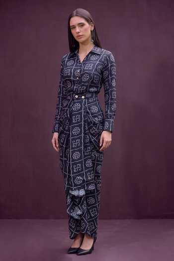 House Of Fett Noir Bandhani Draped Skirt Saree Set 