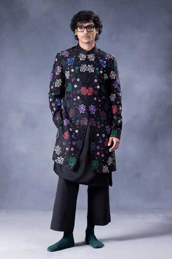 Jorah Men Embroidered Sherwani Set 
