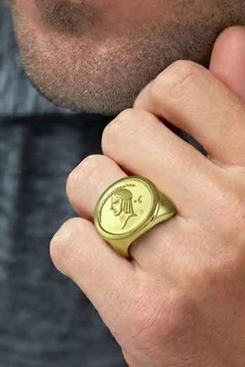 Arvino Caesar Signet Ring 