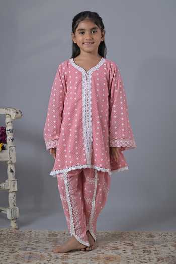 The Plum Bum Thread Work Kurta & Tulip Pant Set 