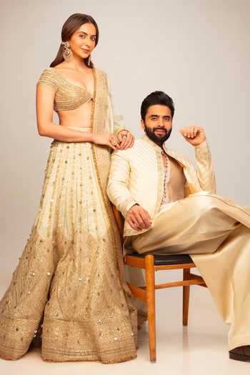 Gopi Vaid Khwaab Zari Embroidered Lehenga Set 