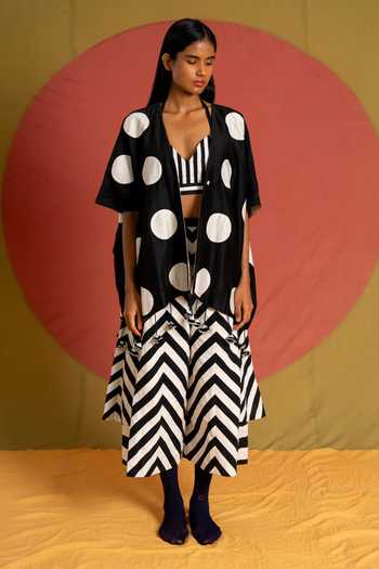KA-Sha Gara Chevron Applique Pant 