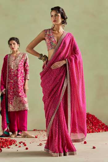 Mrunalini Rao Mythili Embroidered Saree