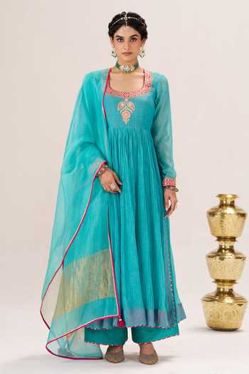 Almaari By Pooja Patel Roop Aari Embroidered Chanderi Anarkali Set 