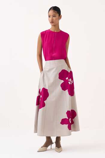 Three Sleeveless Top & Applique Skirt Set 