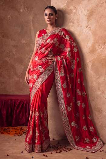 Two Sisters By Gyans Silk Saree With Unstitched Blouse Fabric 