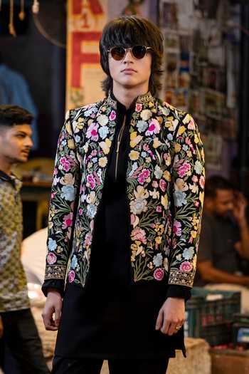 Hilo Design Florenza Embroidered Bandhgala 