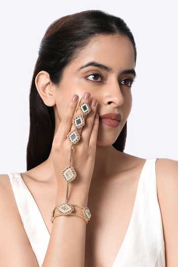 Vaidaan Aarini Mirror Bridal Haathphool - Single Pc 