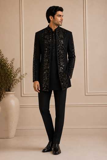 Varoin Marwah Embellished Sherwani & Kurta Set 