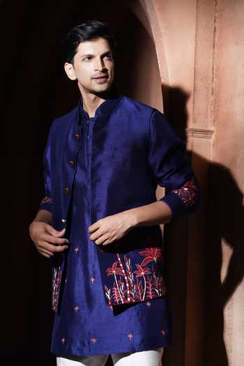 Varoin Marwah The Crimson Palm Embroidered Bundi & Kurta Set 