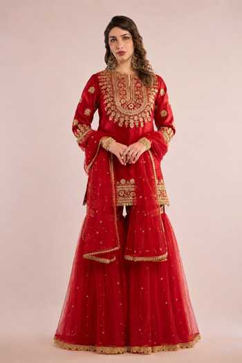 Saina Kapoor Floral Embroidered Kurta Gharara Set 