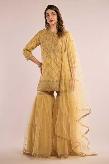 Saina Kapoor Checkered Embroidered Kurta Gharara Set 