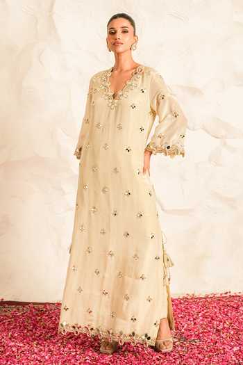 Nidhika Shekhar Mehr Embroidered Kurta & Pant Set 