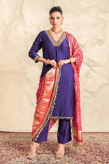 Nidhika Shekhar Nayab Chanderi Kurta Set 