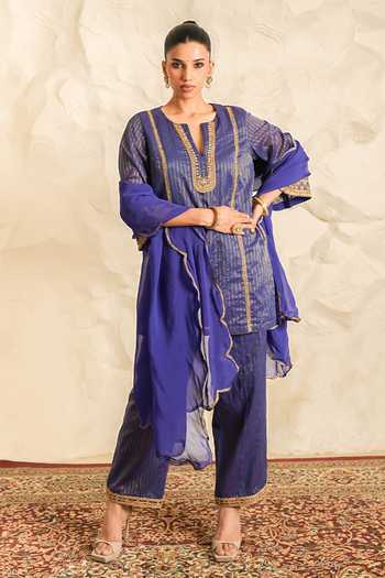 Nidhika Shekhar Saanjh Embroidered Kurta Set 