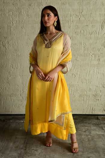 Shorshe Clothing Placement Embroidered Kaftan & Pant Set 