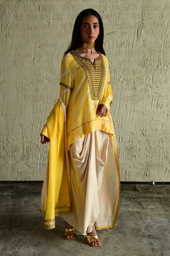 Shorshe Clothing Hand Embroidered Kurta & Skirt Set 