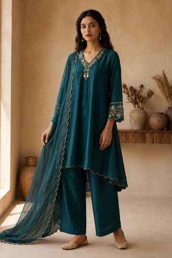 Vinusto Zardozi Work Kurta Set 