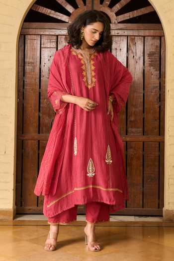TA’Assur Chanderi Embroidered Kurta Pant Set 