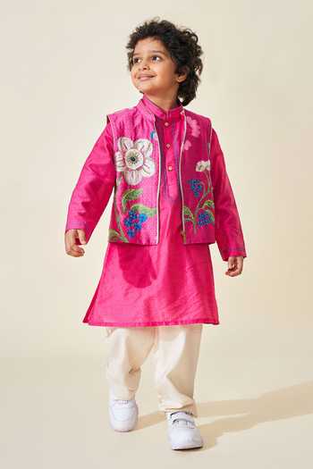 Joey & Pooh Rumi Embroidered Bundi & Kurta Set 