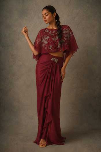 Vrinda Soni Sway Embroidered Cape Set 