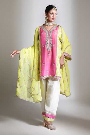 Tanu Malhotra Mirror Embroidered Kurta Set 