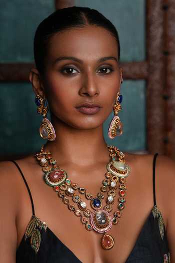 Cao Jewellery Navrattan Embellished Pendant Necklace Set 