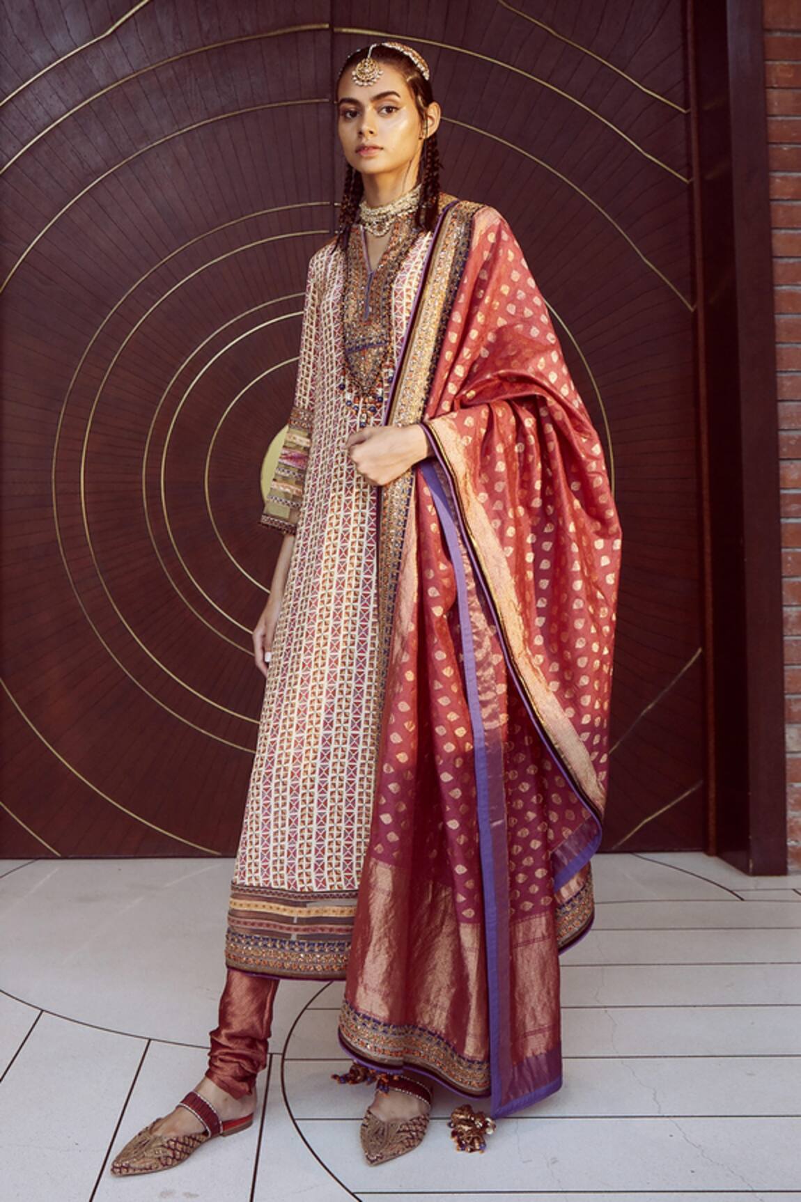 Tarun Tahiliani Geometric Print Kurta Set 