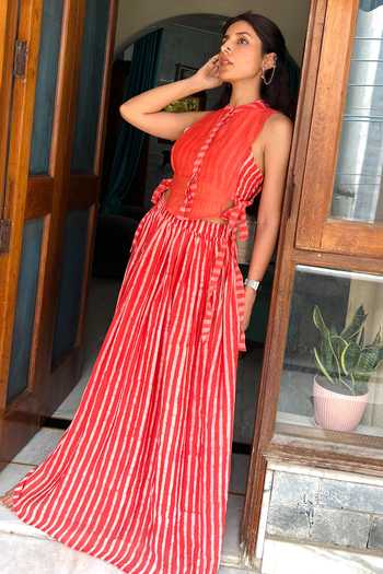 Jayati Goenka Chanderi Silk Skirt Set With Overlay 