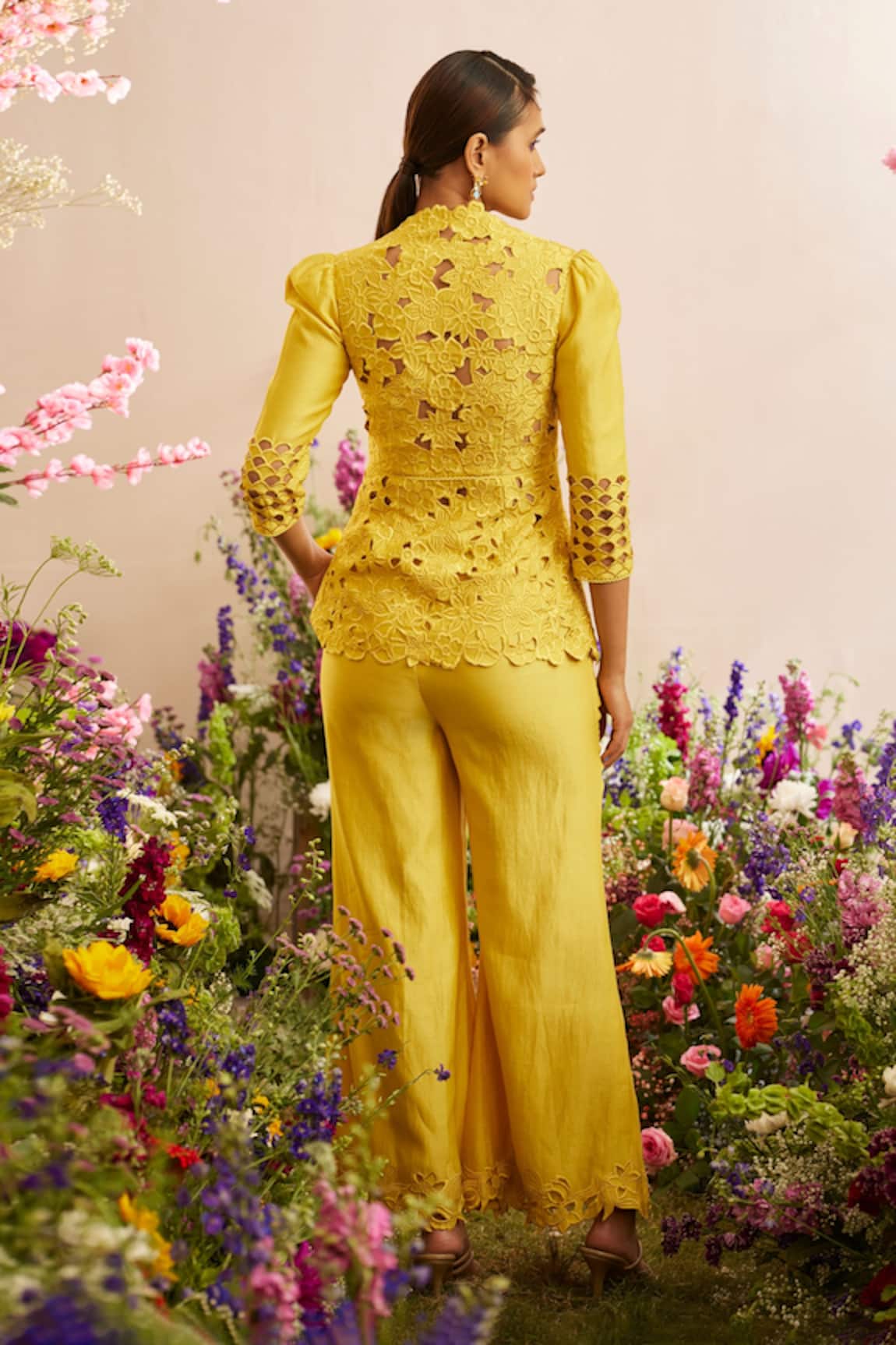 Pin by ZUA on Dresses  Pakistani dresses Womens pants design Fashion  pants