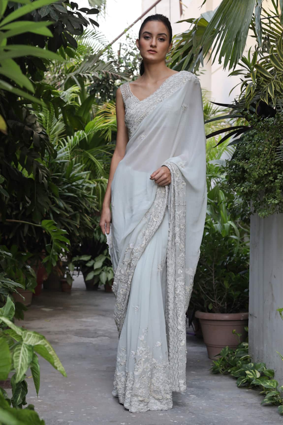 Geisha Designs Embroidered Saree with Blouse