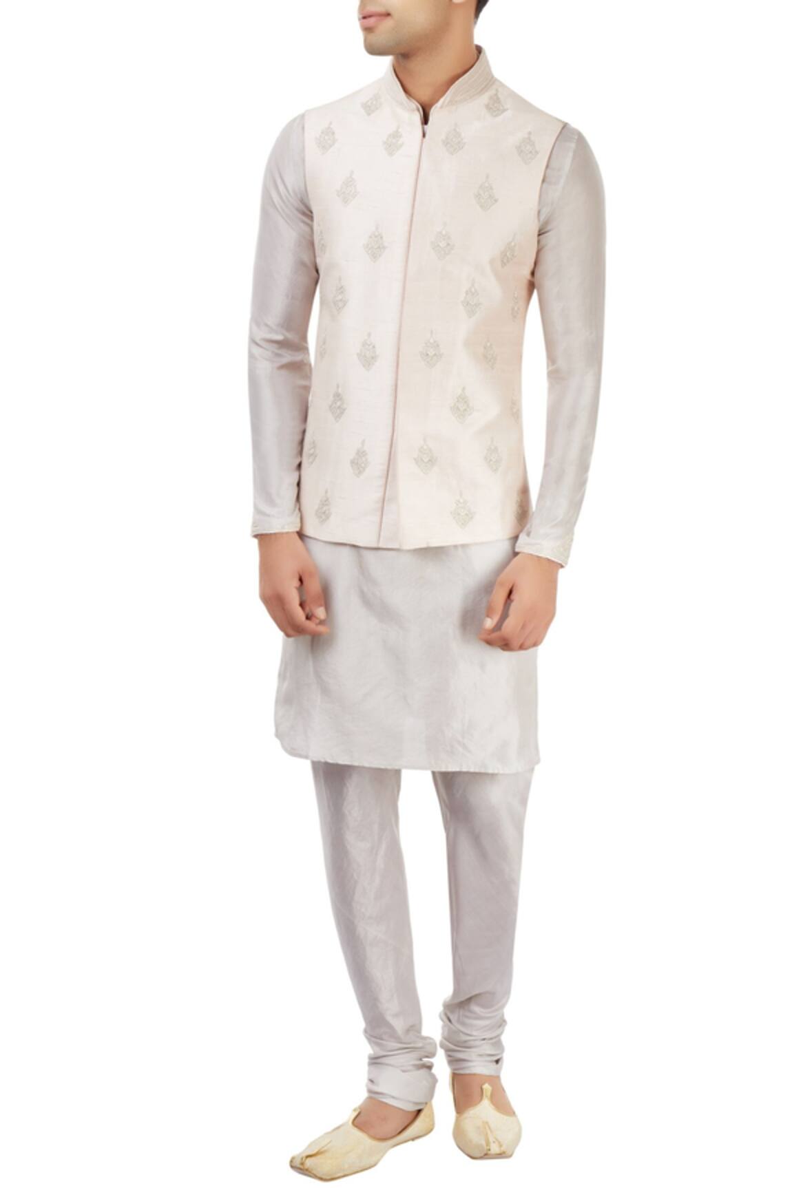 Vanshik Embroidered Bundi & Kurta Set