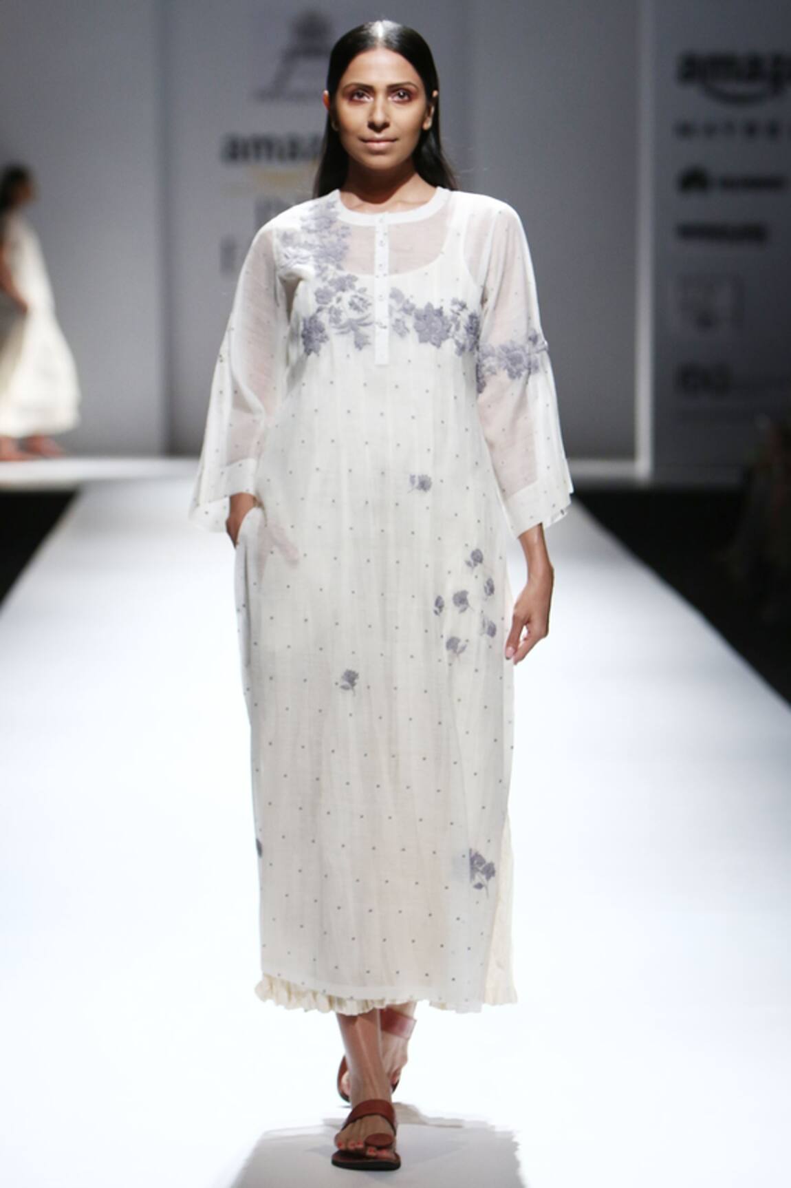 Prama By Pratima Pandey Chanderi Silk Embroidered Woven Kurta 