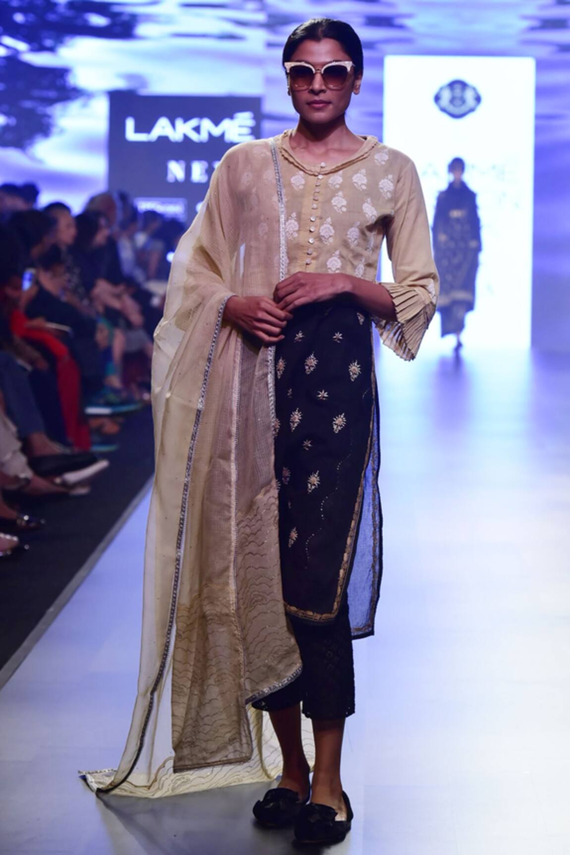 House Of Kotwara Chikankari Kurta Set 