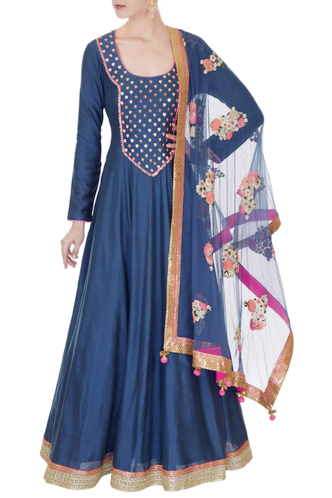 Avnni Kapur Kattana Silk Anarkali With Dupatta