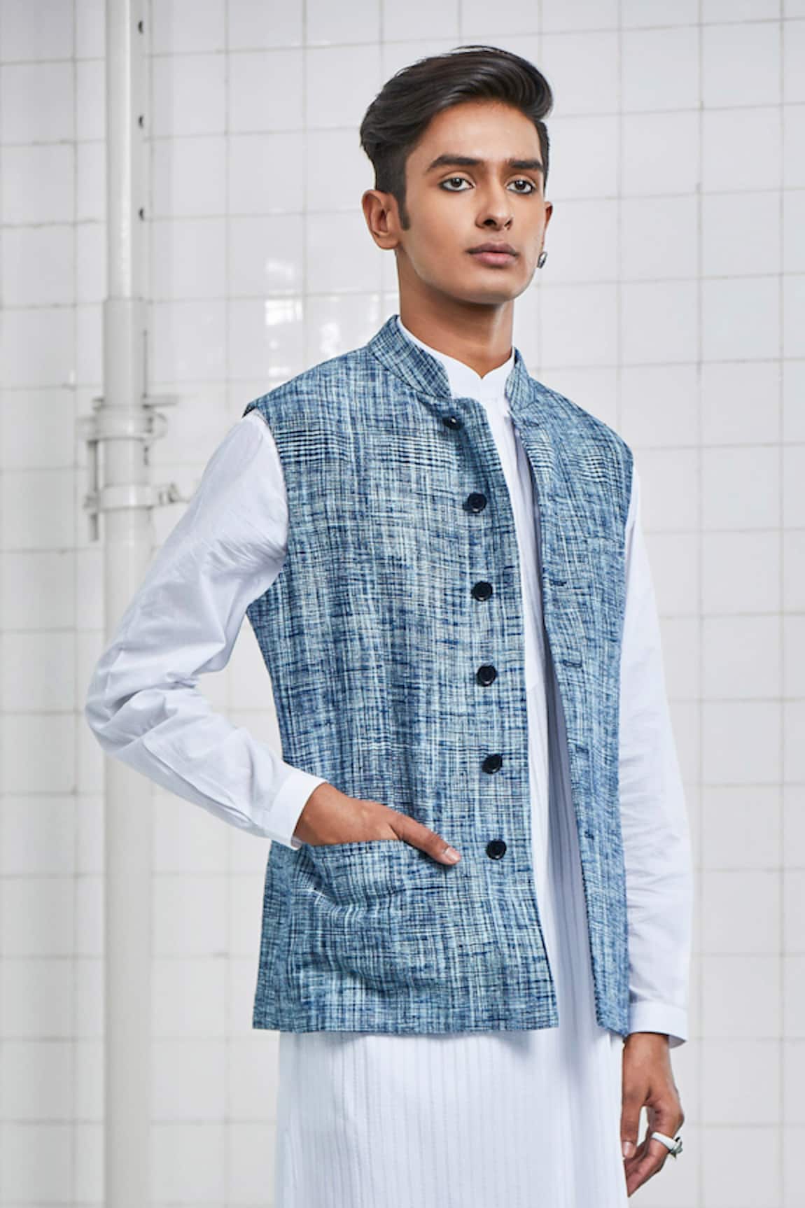 Rajesh Pratap Singh Dantra Handwoven Linen Bundi