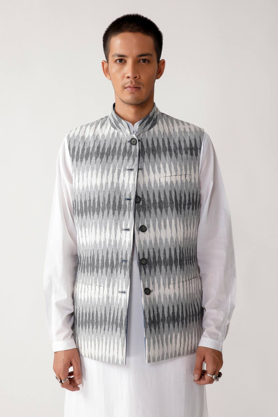 Rajesh Pratap Singh  Sarnau Reversible Ikat Bundi 