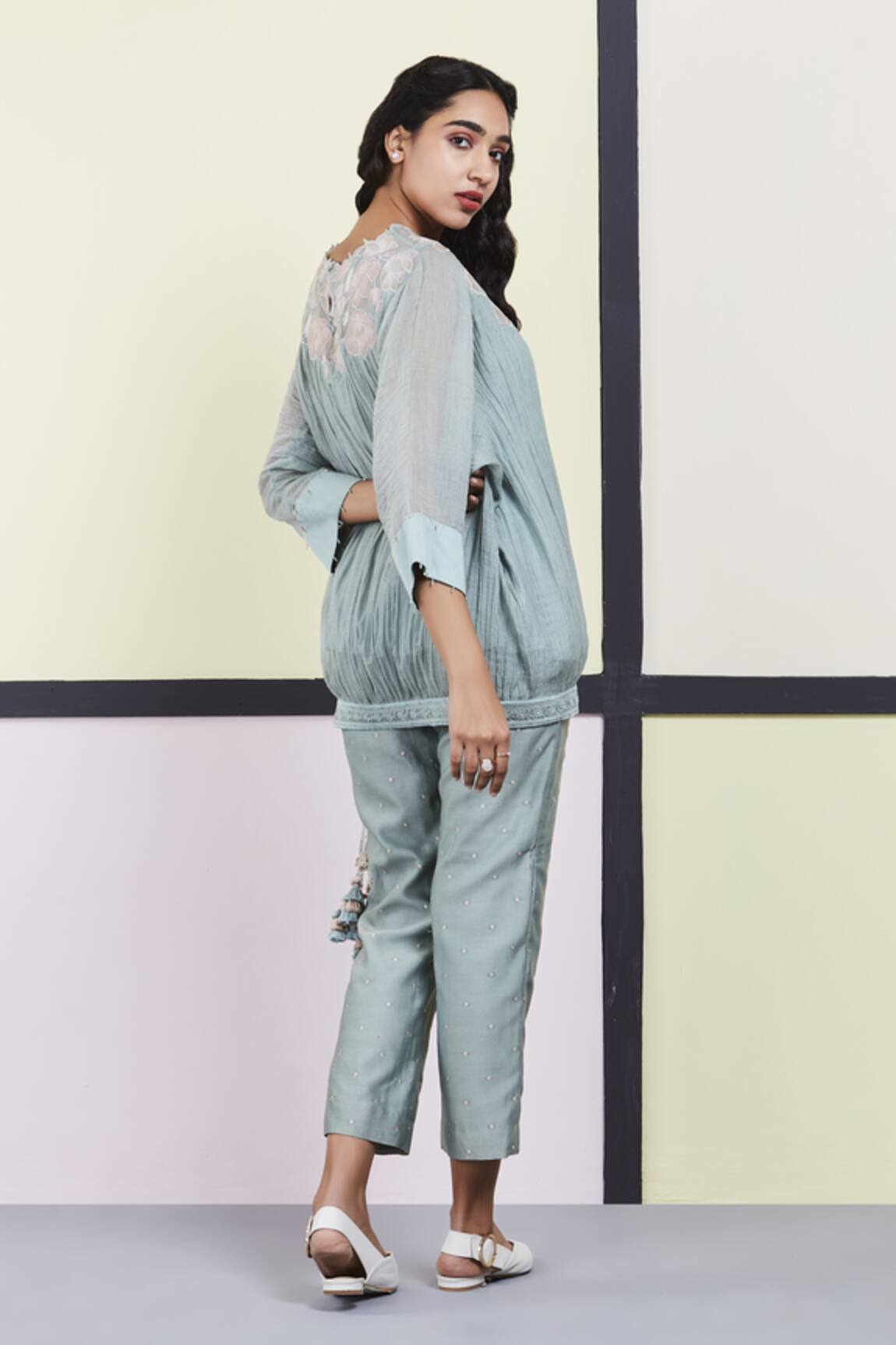 Sue Mue Embroidered Pant Set