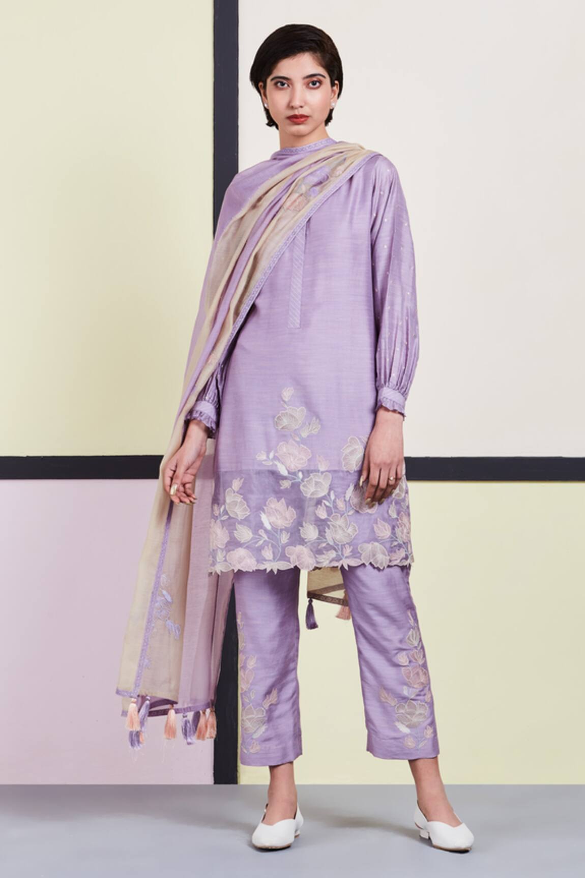 Sue Mue Embroidered Kurta Set