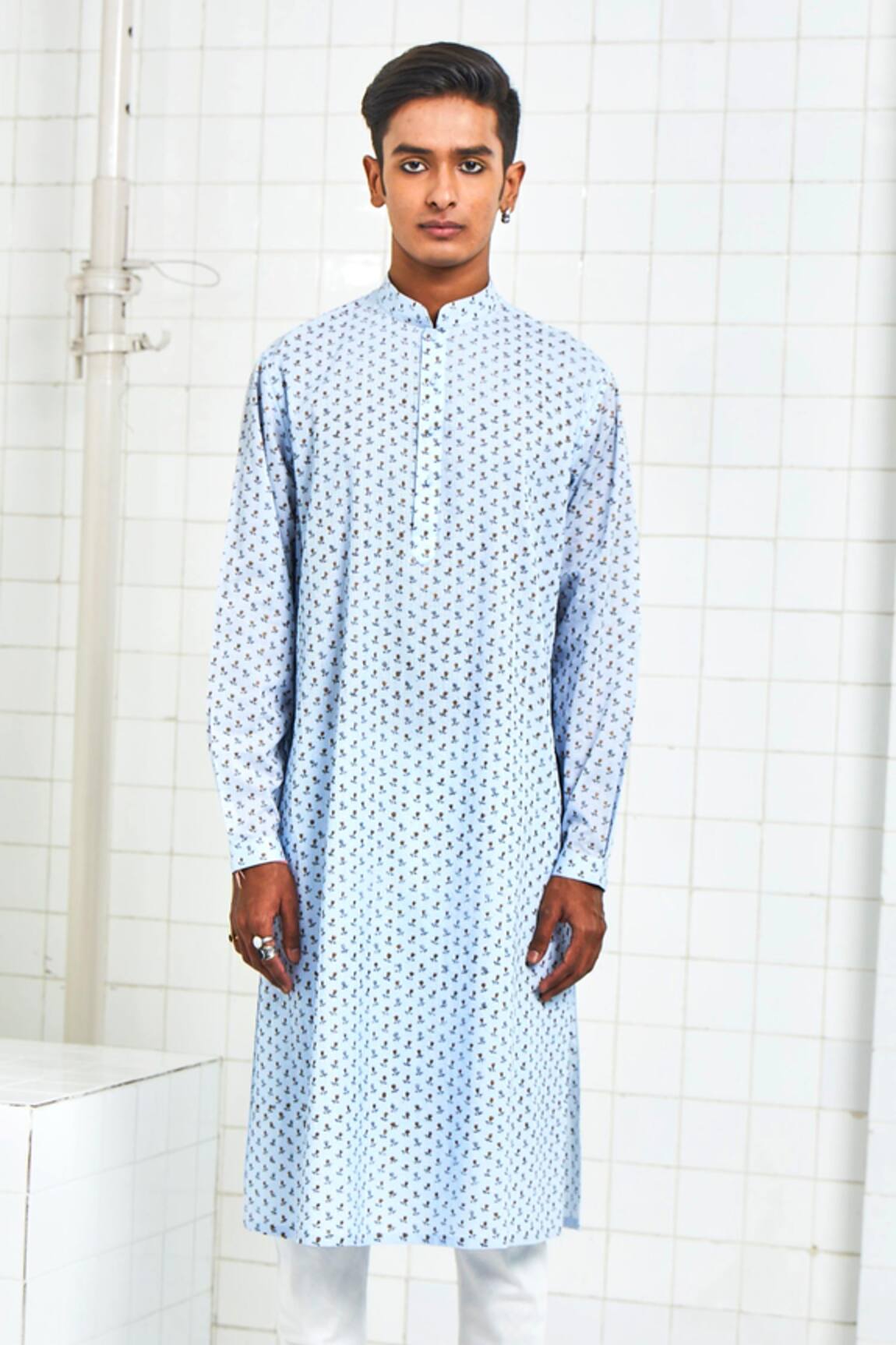 Rajesh Pratap Singh Textured Kurta Set 