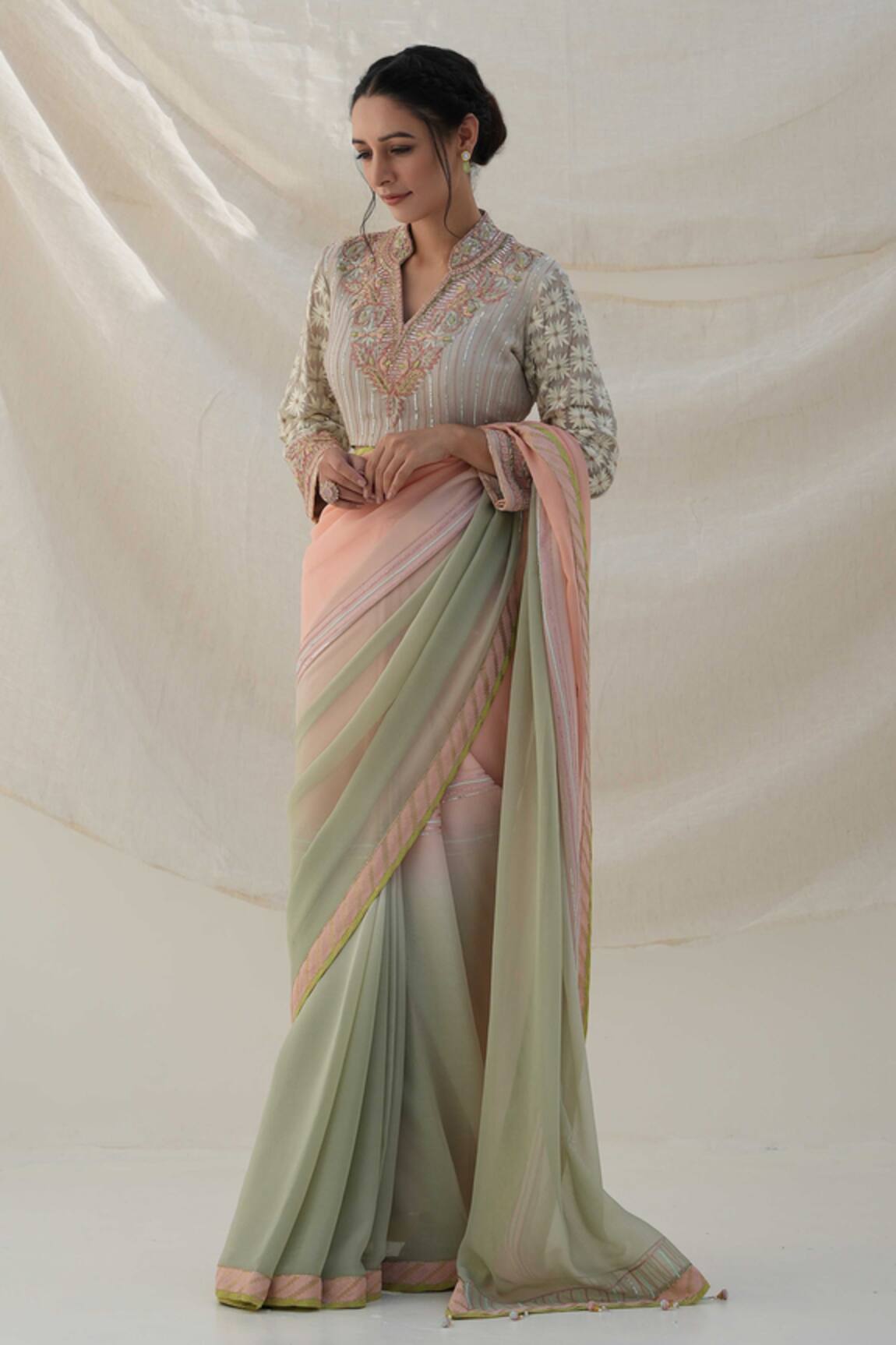 Neisha - Double Shade Pochampally Ikat Silk Saree | Pochampally Silks
