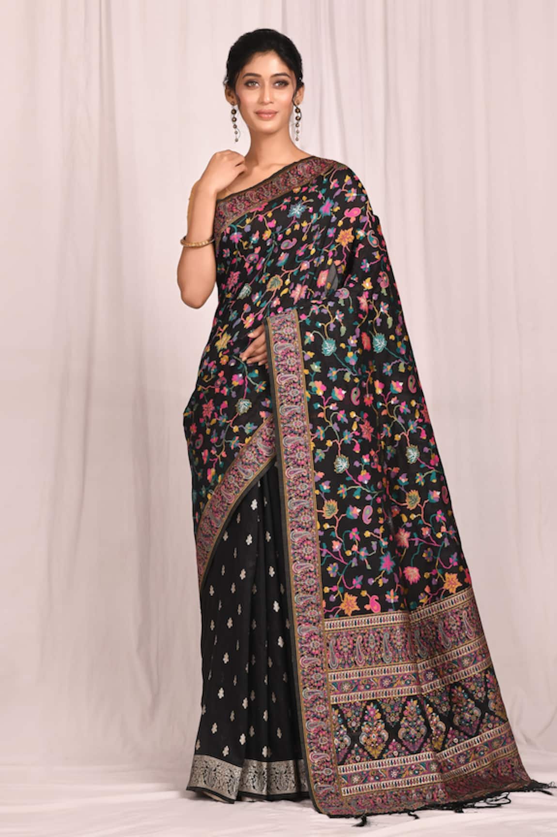 Nazaakat by Samara Singh Paisley Thread Embroidered Saree
